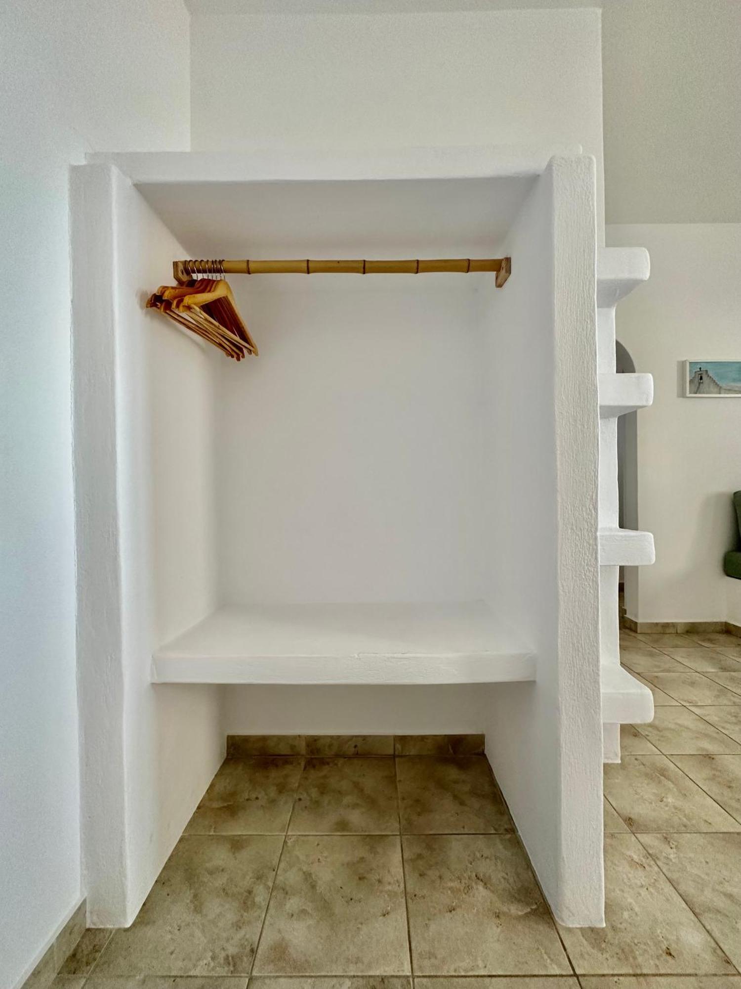 Restia Apartment Донуса Екстериор снимка