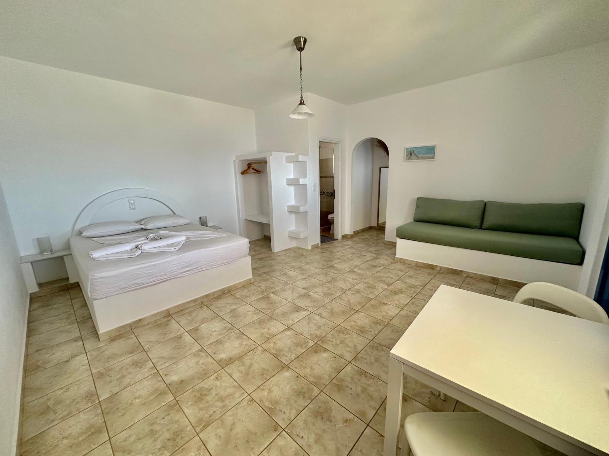 Restia Apartment Донуса Екстериор снимка