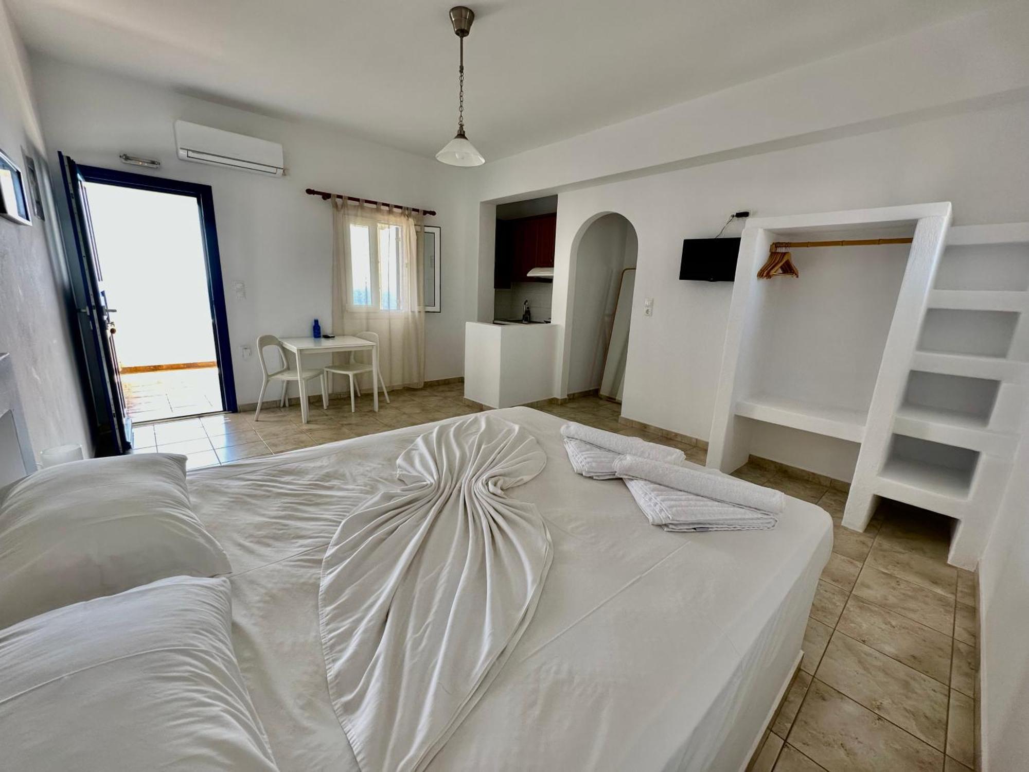 Restia Apartment Донуса Екстериор снимка
